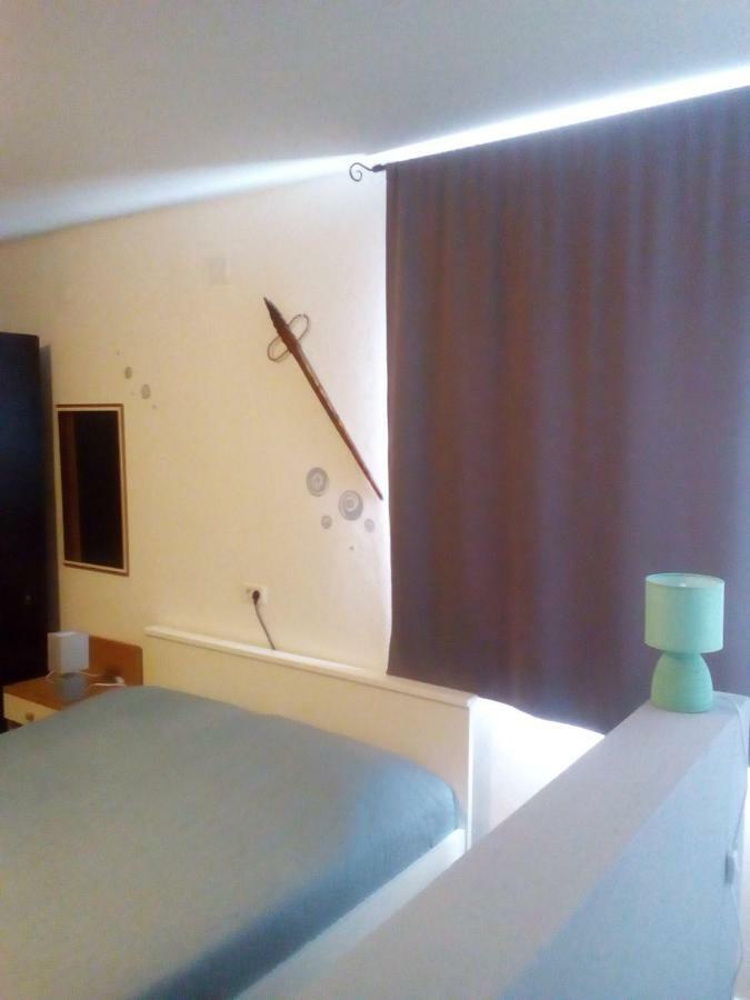 Ella Apartman Póla Kültér fotó